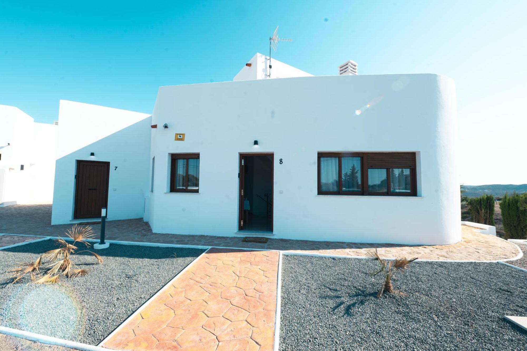 Complejo Turistico Los Bayiyos Agua Amarga  Exterior photo