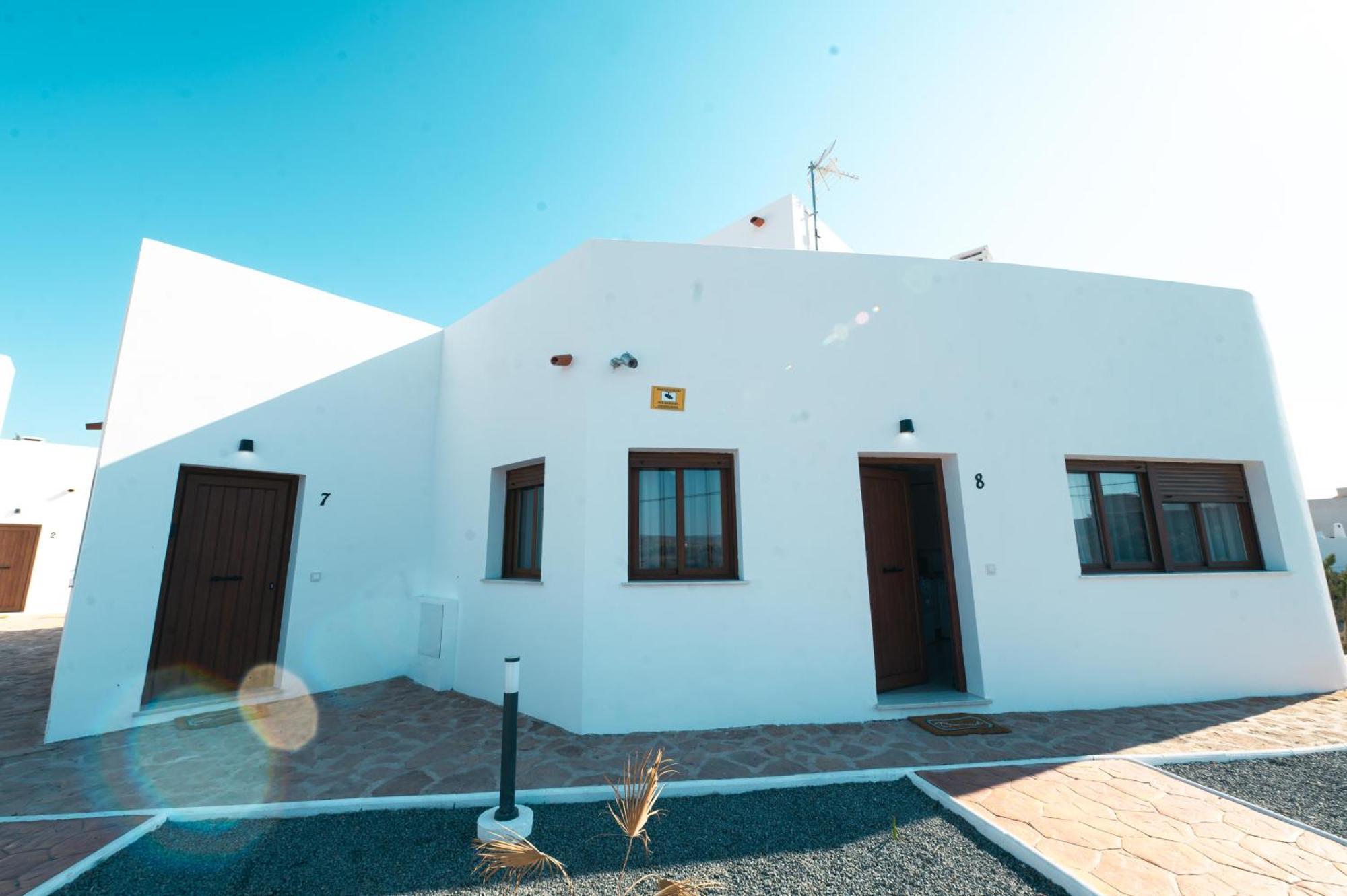 Complejo Turistico Los Bayiyos Agua Amarga  Exterior photo
